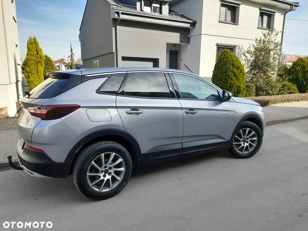 Opel Grandland X 1.2 Start/Stop Business Edition - 5