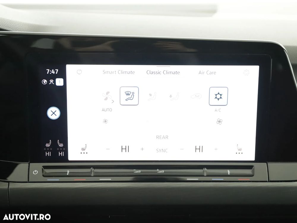 Volkswagen Golf 1.5 eTSI ACT DSG MHEV Style - 19