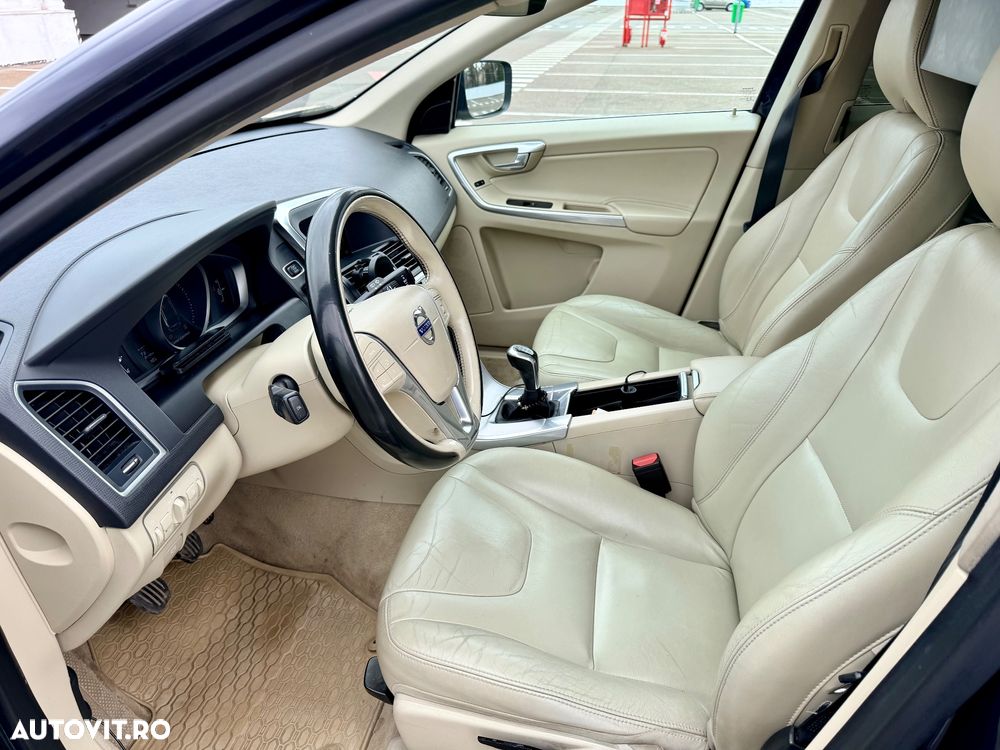 Volvo XC 60 D3 Inscription - 10