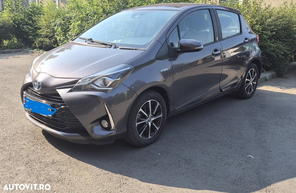 Toyota Yaris - 1