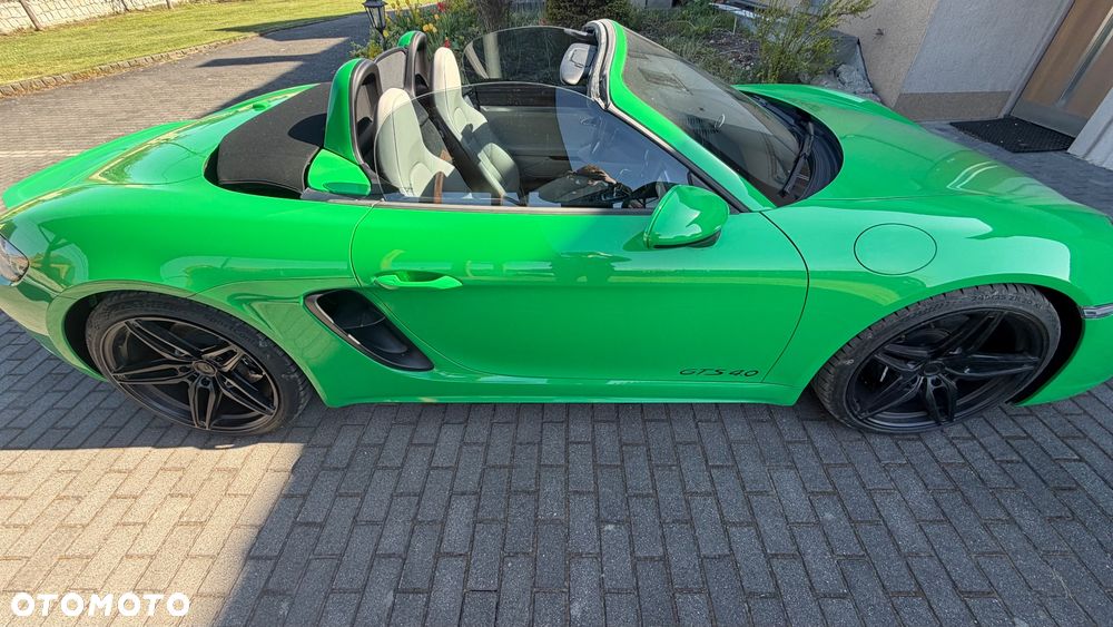 Porsche Boxster - 11