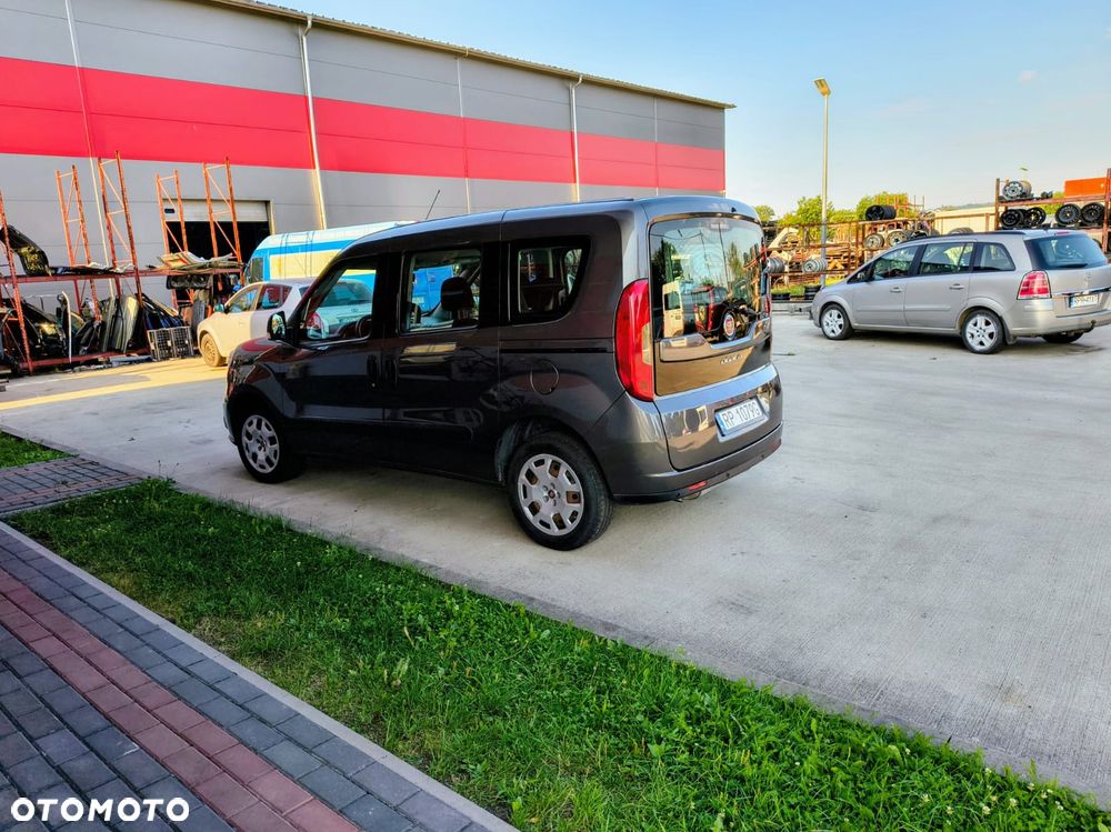 Fiat Doblo 1.4 T-Jet 16V Lounge - 6
