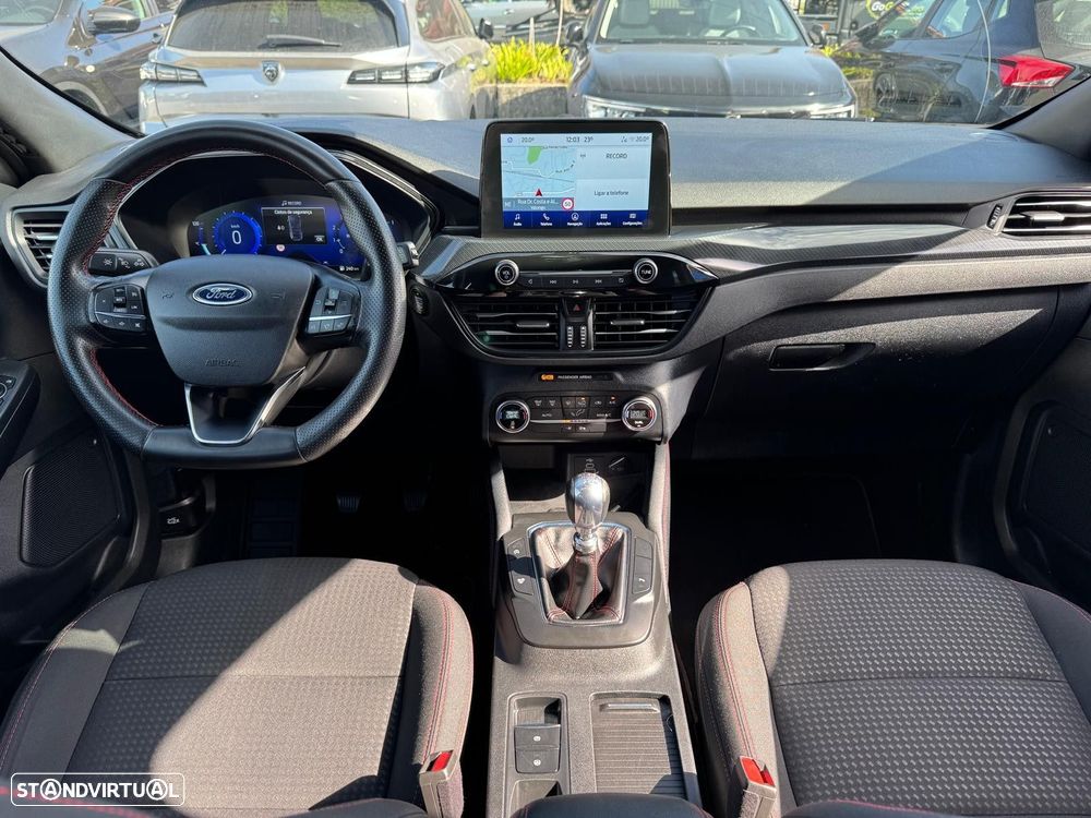 Ford Kuga 1.5 EcoBoost ST-Line - 11