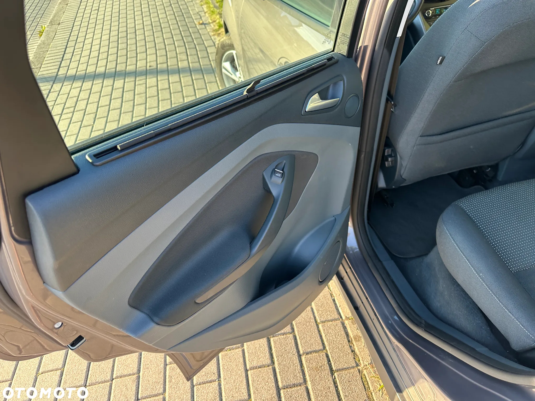 Ford C-MAX 2.0 TDCi Titanium - 18