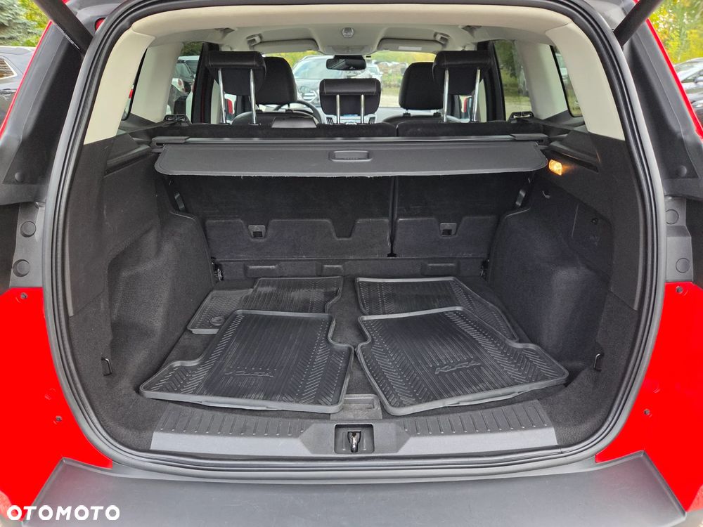 Ford Kuga 2.0 TDCi 4x2 Titanium - 25