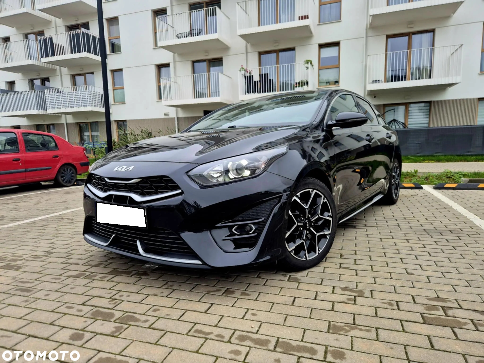 Kia ProCeed 1.5 T-GDI DCT7 OPF GT LINE - 4