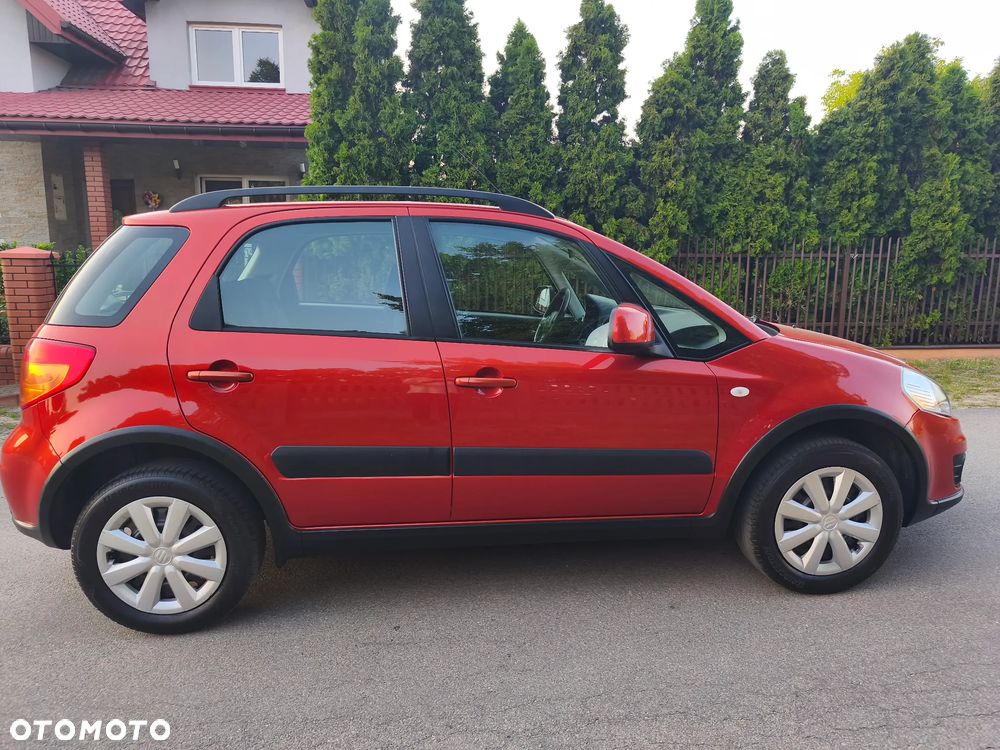 Suzuki SX4 1.6 VVT 4x4 Club - 8