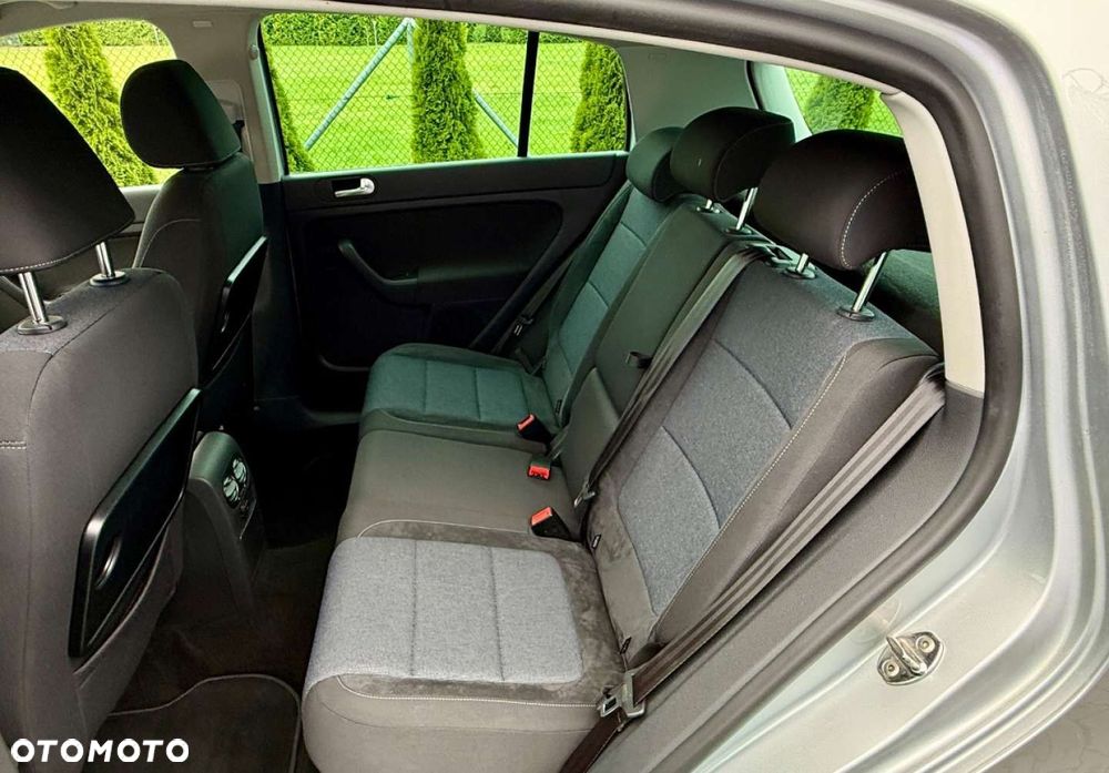 Volkswagen Golf Plus - 15