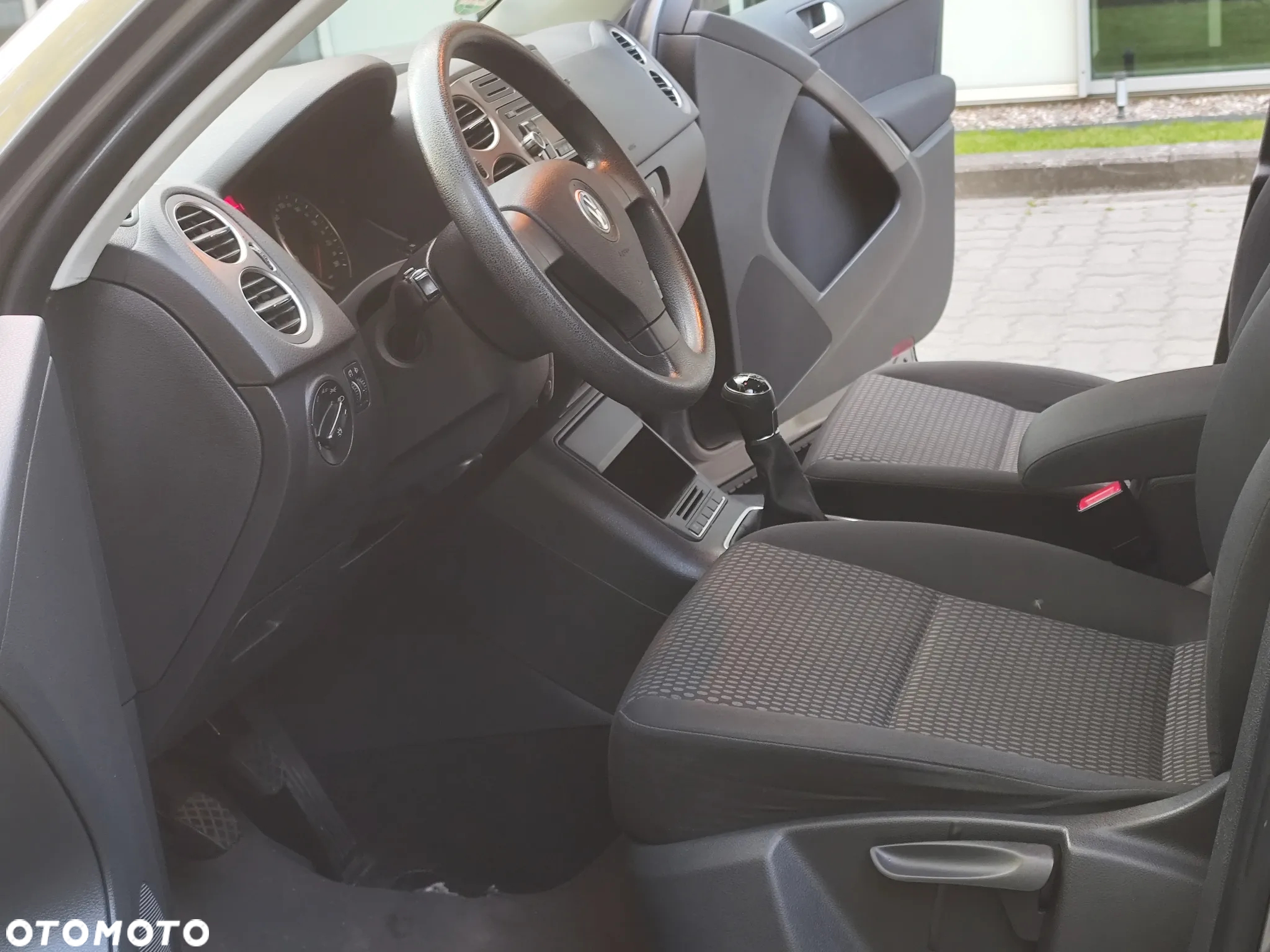 Volkswagen Tiguan 1.4 TSI BlueMotion Technology Trend & Fun - 13