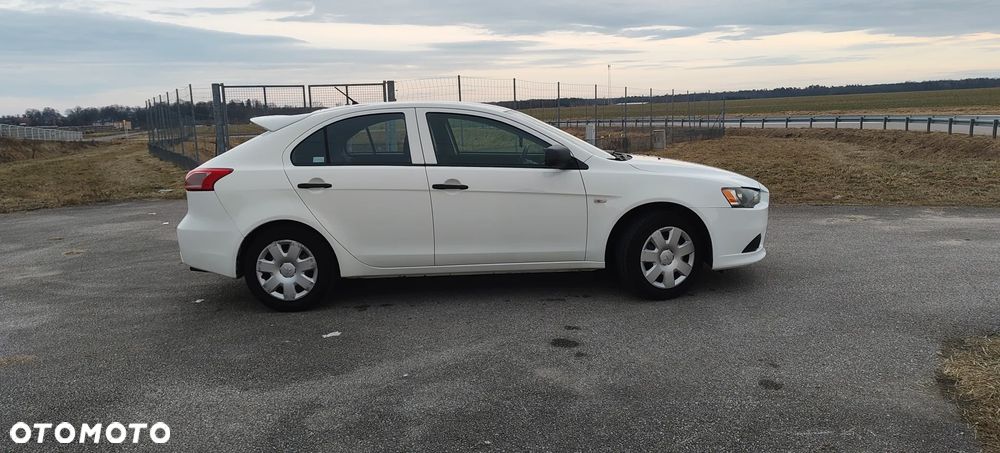 Mitsubishi Lancer 1.5 - 2