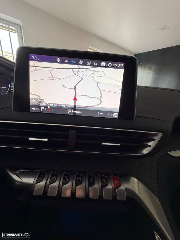 Peugeot 3008 PureTech 130 Stop & Start GPF Allure - 14
