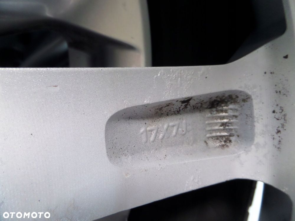 felga aluminiowa nissan oe qashqai 7.0" x 17" 5x114.3 et 40 - 12