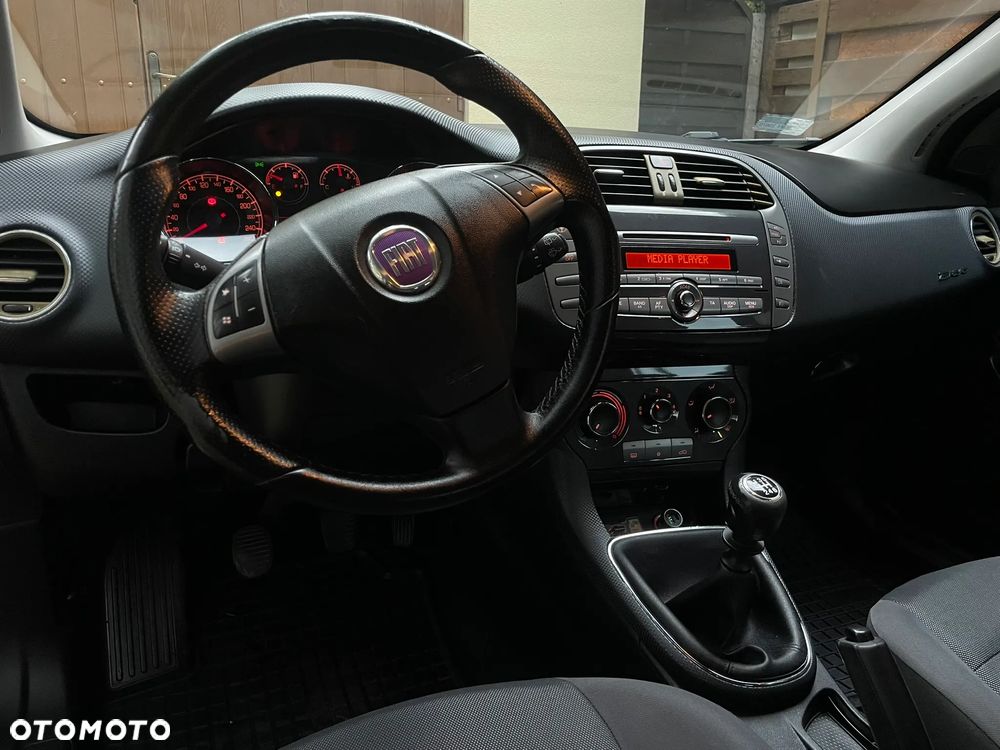 Fiat Bravo 1.4 T-Jet 16V Dynamic - 24