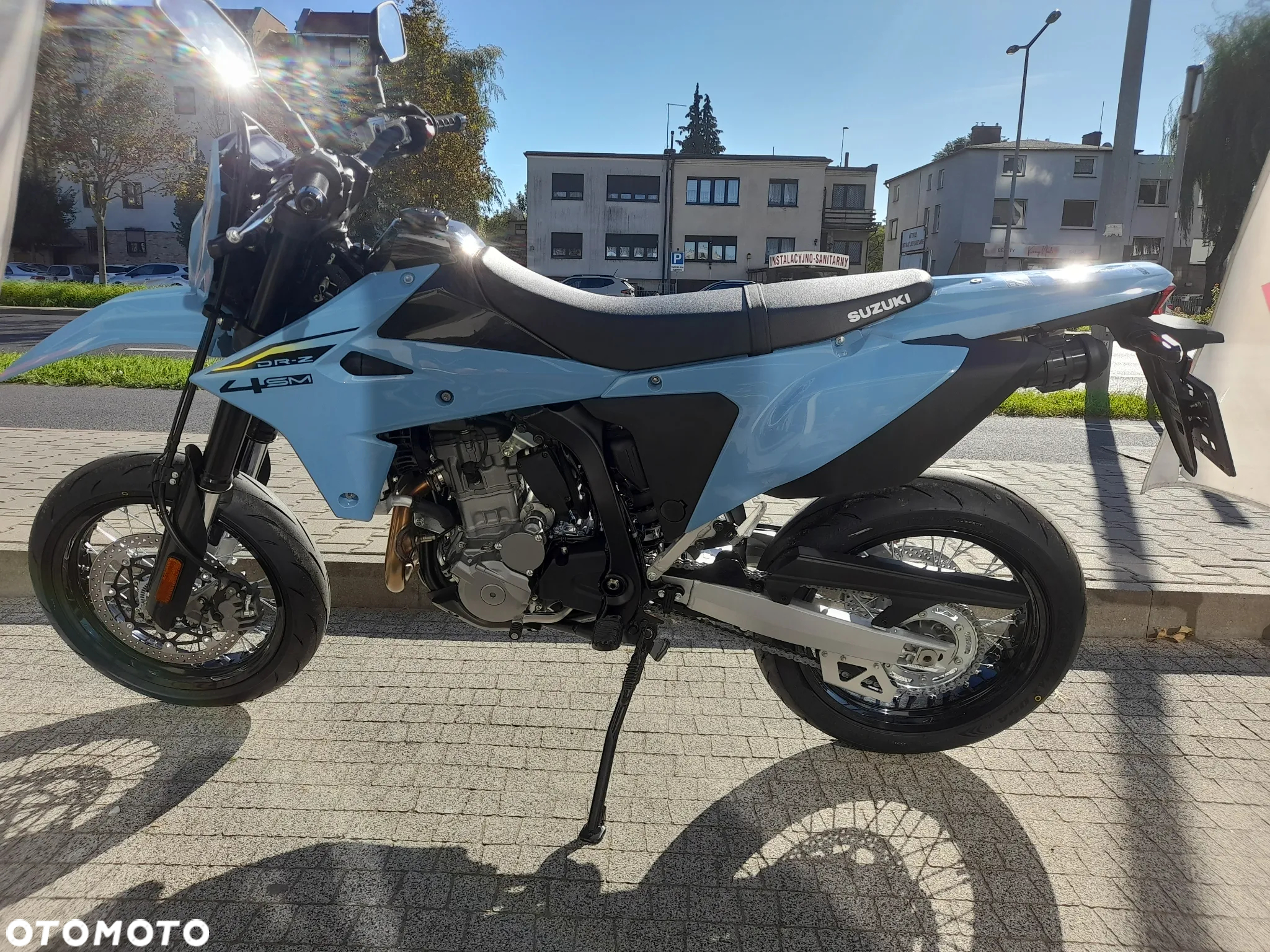 Suzuki DR-Z - 11