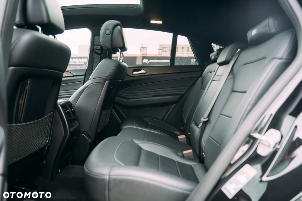 Mercedes-Benz GLE AMG 43 4-Matic - 12
