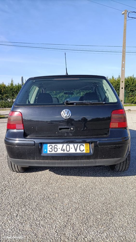 VW Golf 1.9 TDi Highline - 3