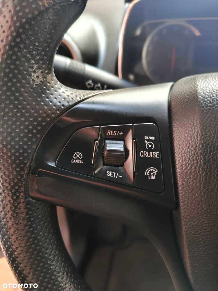 Chevrolet Trax 1.4 T LS - 20