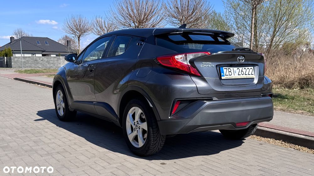 Toyota C-HR 1.2 T Dynamic - 10