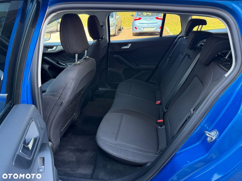 Ford Focus SW 1.0 EcoBoost S&S TITANIUM X - 12