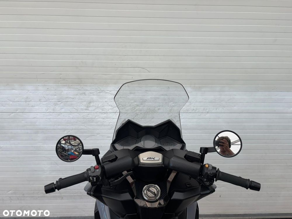 Kymco AK 550 - 27