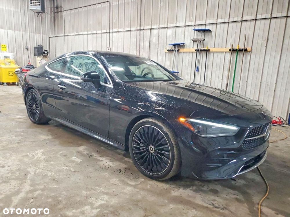 Mercedes-Benz CLE - 5