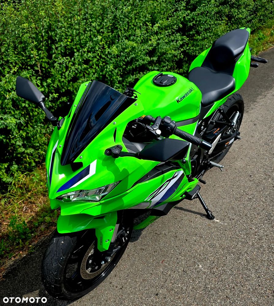 Kawasaki ZX - 4