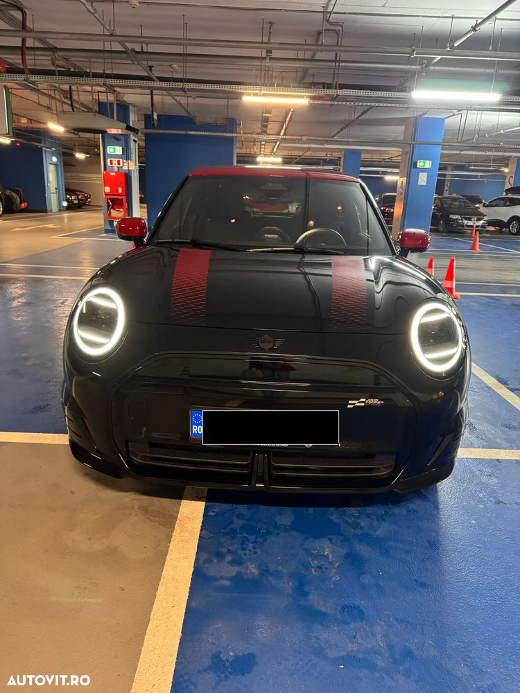 Mini Cooper SE Electric Trim - 1