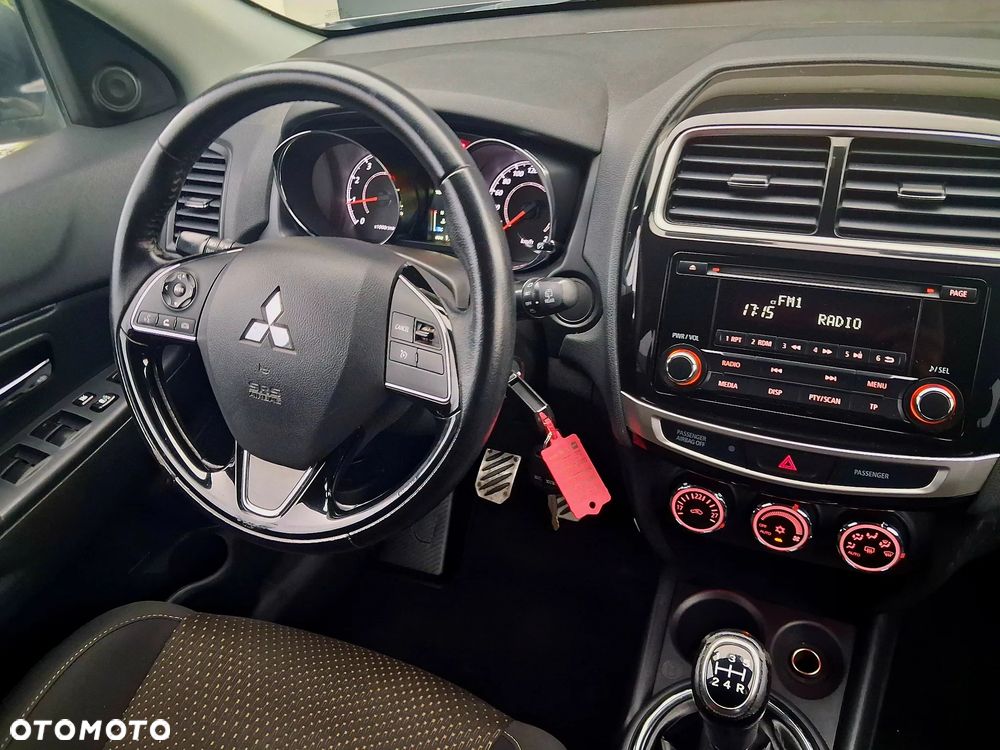 Mitsubishi ASX 1.6 Invite - 25