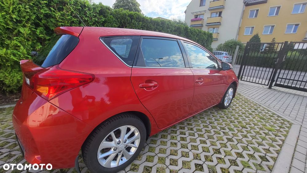 Toyota Auris - 3