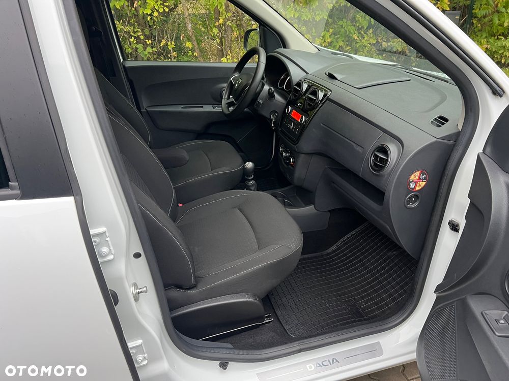 Dacia Lodgy 1.5 Blue dCi Laureate S&S - 19