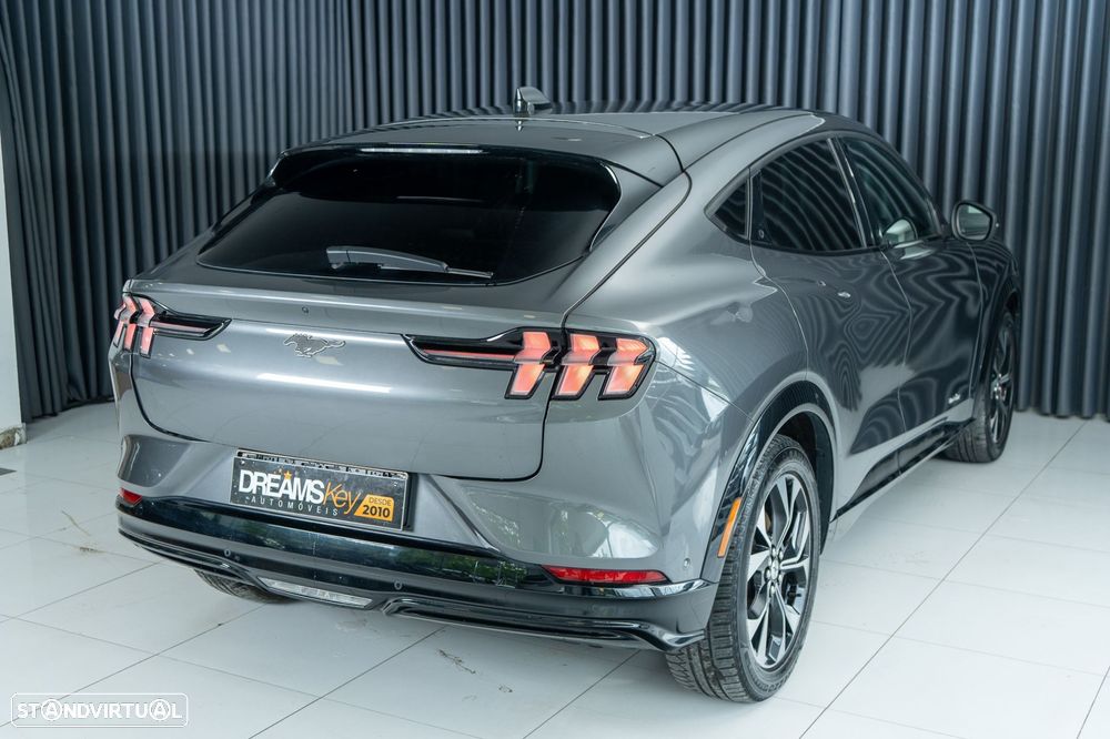 Ford Mustang Mach-E 98.7 kWh Premium - 4