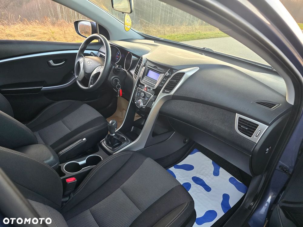 Hyundai i30 1.4 Comfort - 28