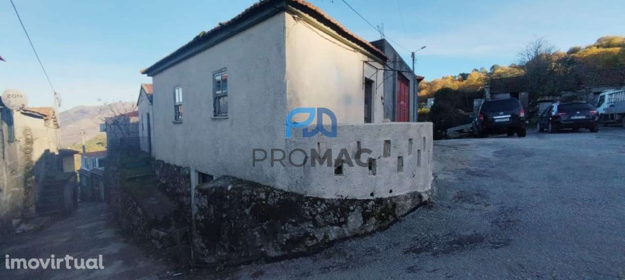 Moradia para Recuperar - Grande imagem: 3/19