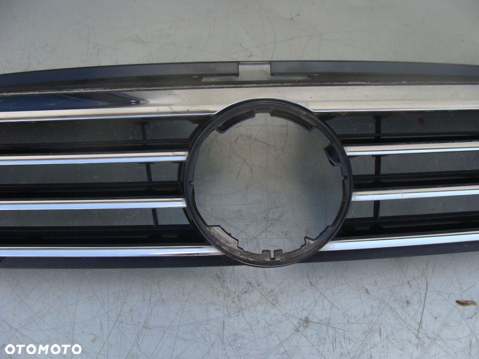 VW Passat B8 ATRAPA GRILL 3G0853653 - 3