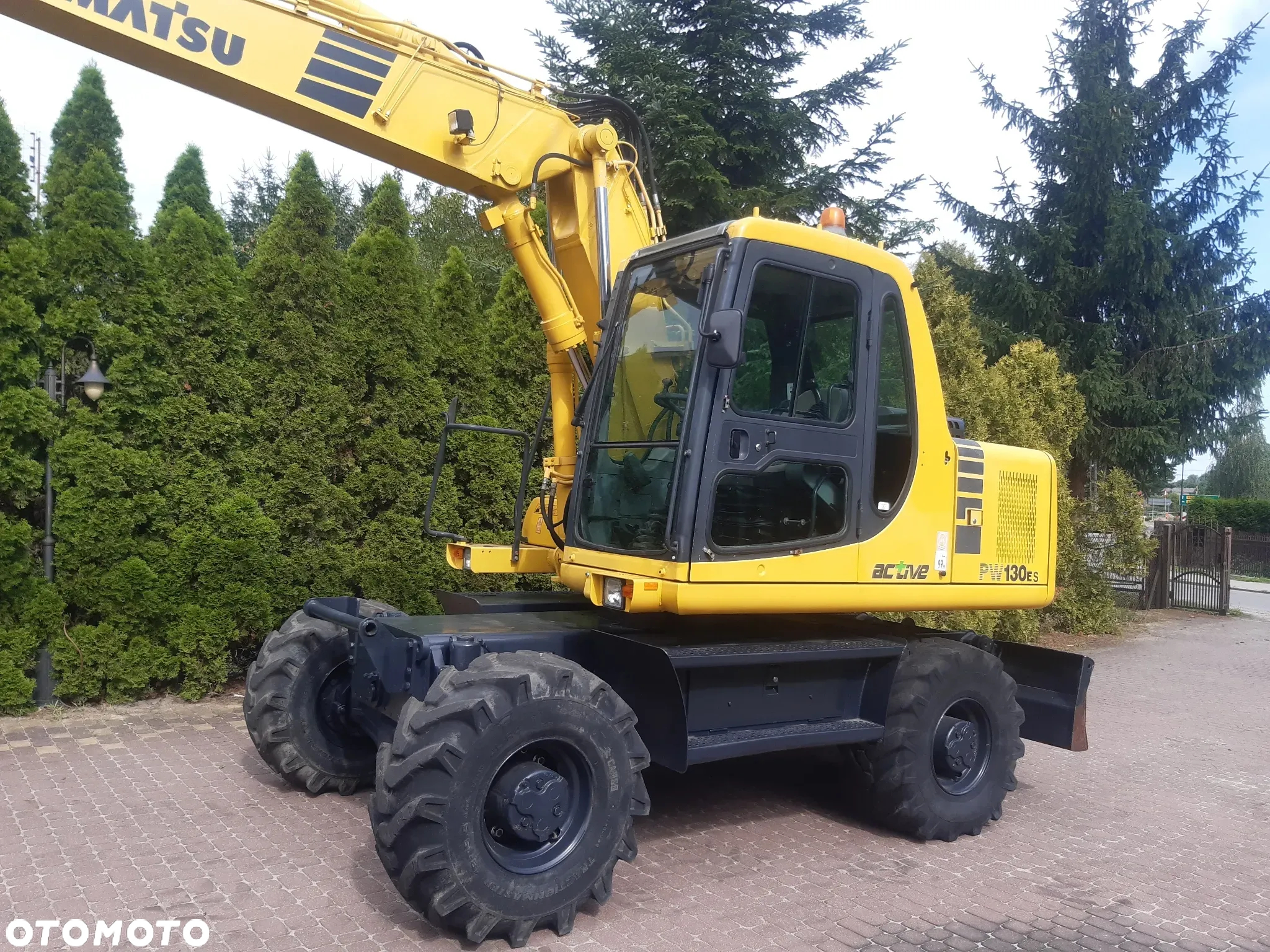 Komatsu PW 130 ES - 6