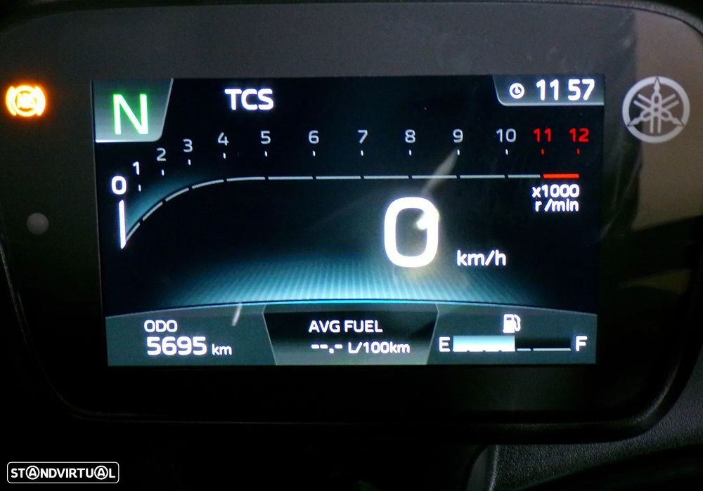 Yamaha YZF R-125 - 4