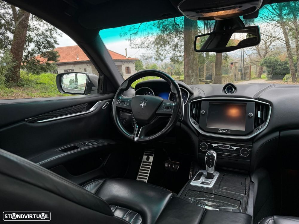 Maserati Ghibli 3.0 V6 GranLusso - 12