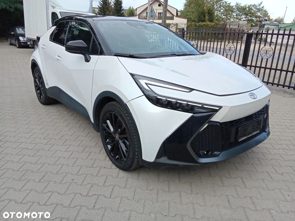 Toyota C-HR 2.0 Hybrid Dynamic Force GR Sport AWD - 2