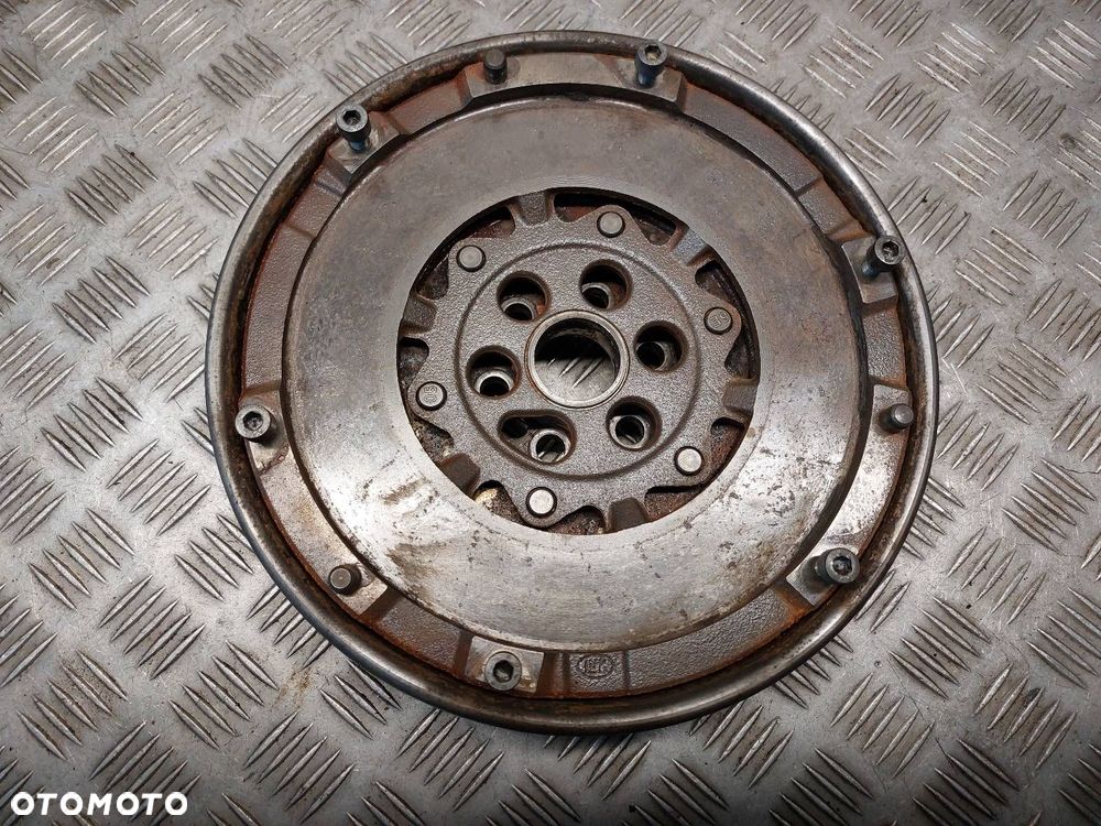 KOŁO DWUMASOWE + TARCZA + DOCISK BMW E90 2.0 16V 7541018 - 11