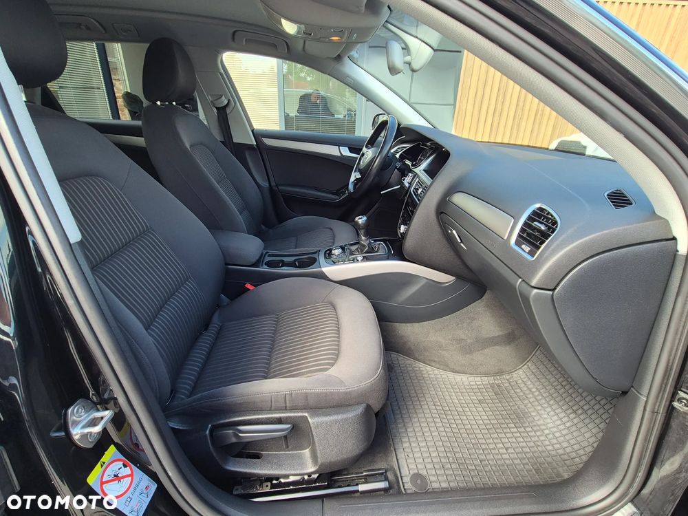 Audi A4 Avant 2.0 TDI DPF Ambition - 32