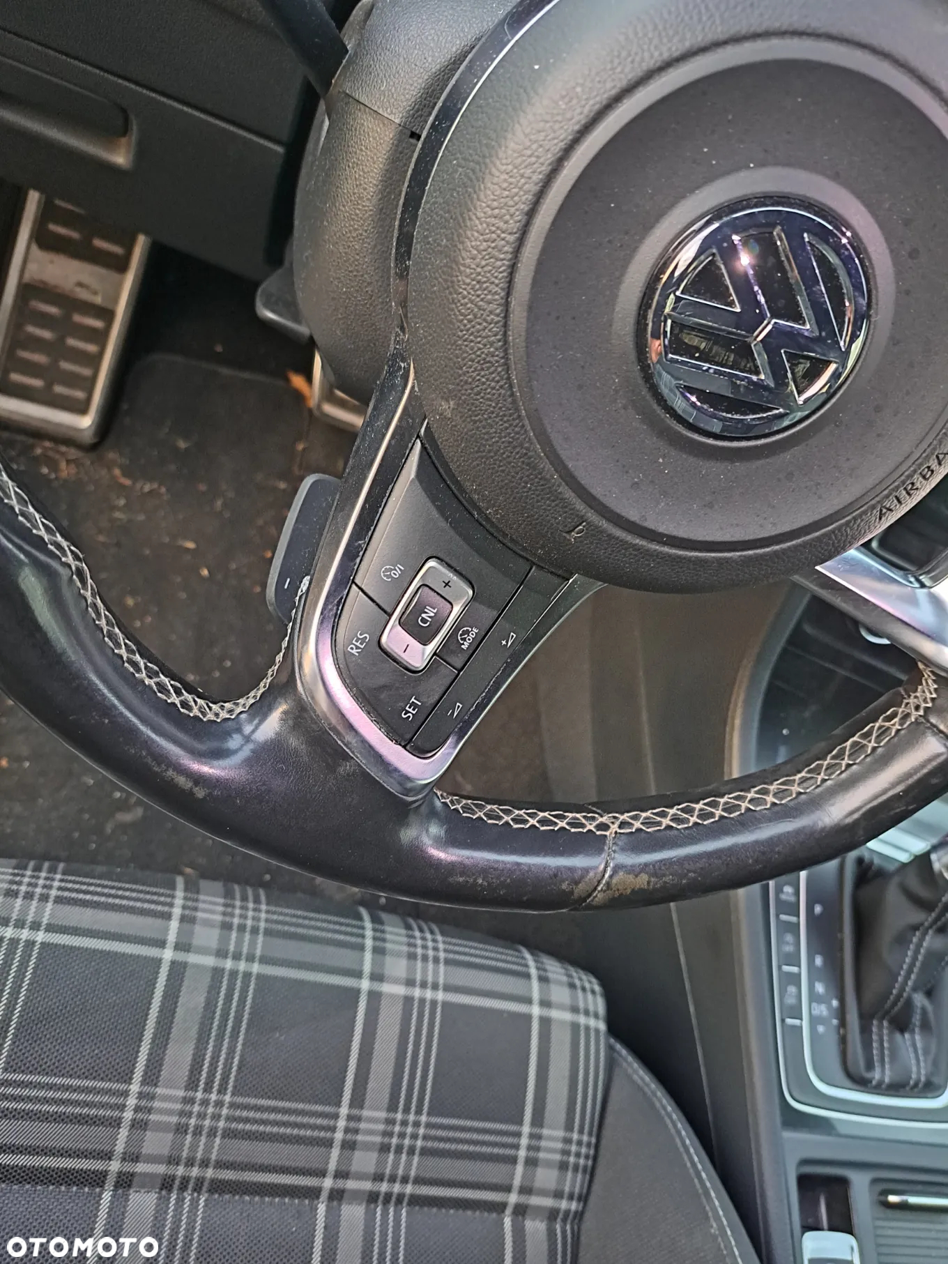 Volkswagen Golf VII 2.0 TDI BMT GTD DSG - 12