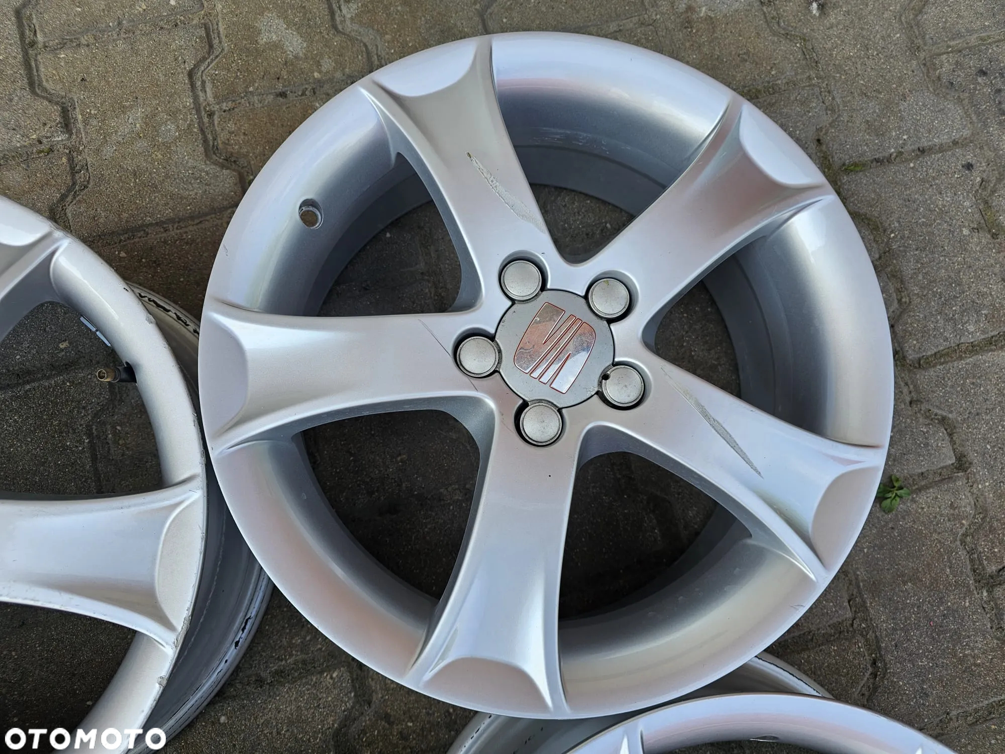 6,5J 16'' ET43 5x100 Seat OE Ibiza Leon Toledo Cordoba Skoda Fabia Octavia Volkswagen Golf 6L0601025M - 3