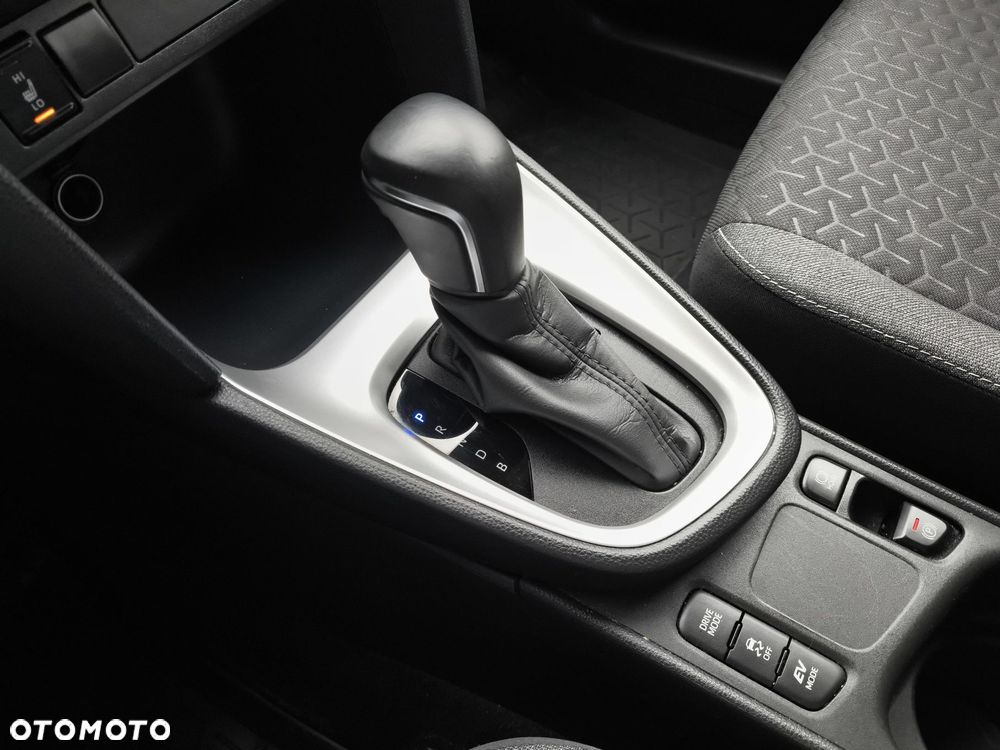 Toyota Yaris Cross Hybrid 1.5 Comfort - 24