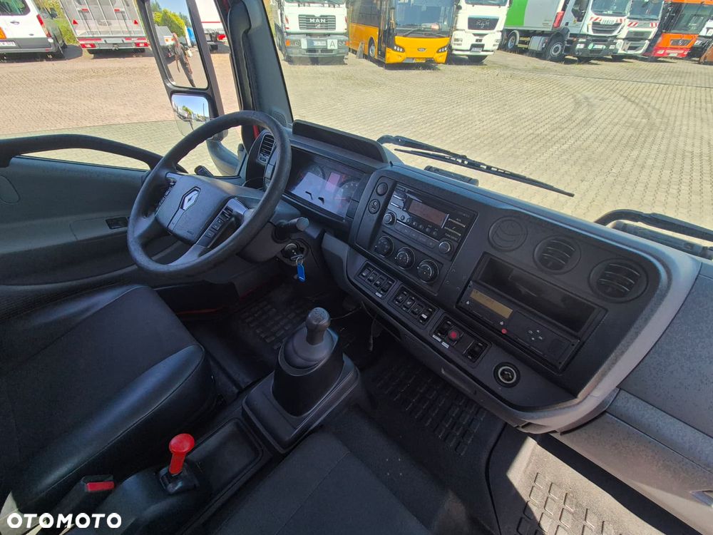 Renault D 7.5 180 / SKRZYNIA / HDS FASSI F32 / NISKI PRZEBIEG / BEZWYPADKOWY / OKLEJONY / AUTOMAT / CHWYTAK / SERWISOWANY / UNIKAT / EURO 6 - 24