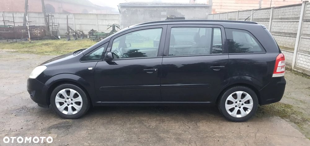 Opel Zafira - 8