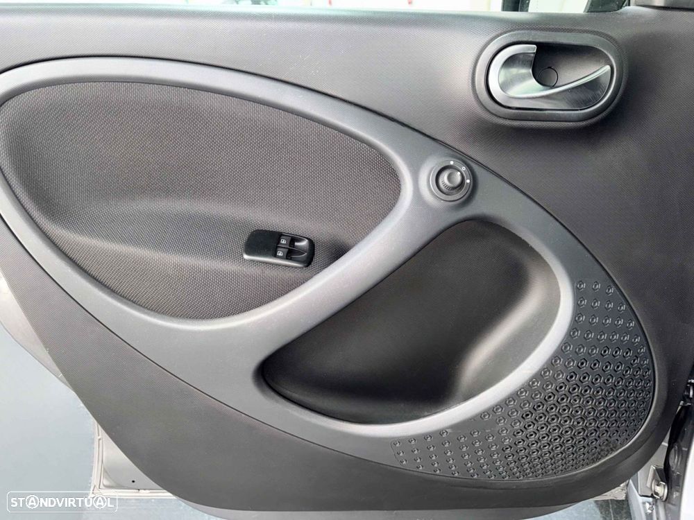 Smart Forfour 0.9 Passion 90 Aut. — fotografia 11