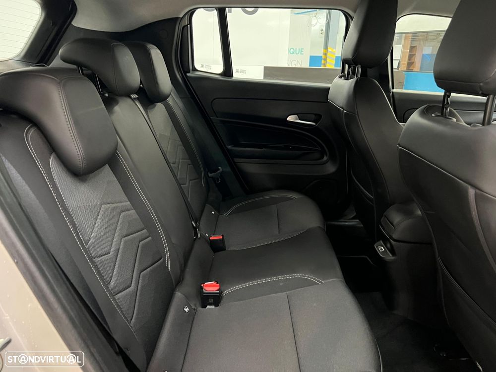 Jeep Avenger 1.2 GSE T3 Altitude - 9