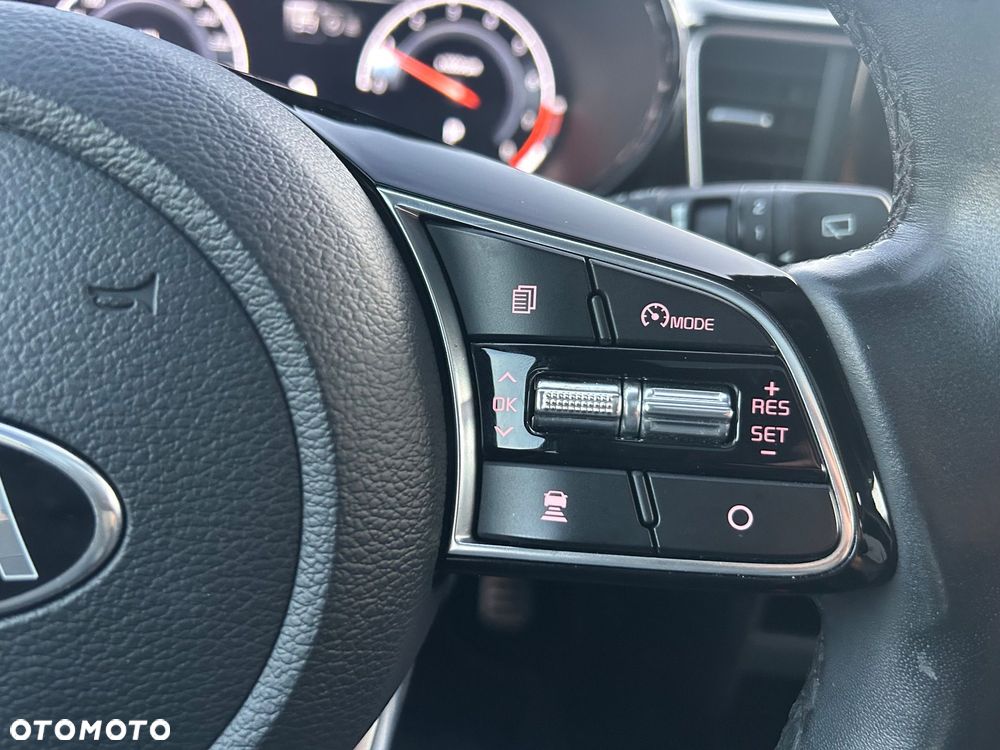Kia XCeed 1.6 T-GDI L Business Line DCT - 13