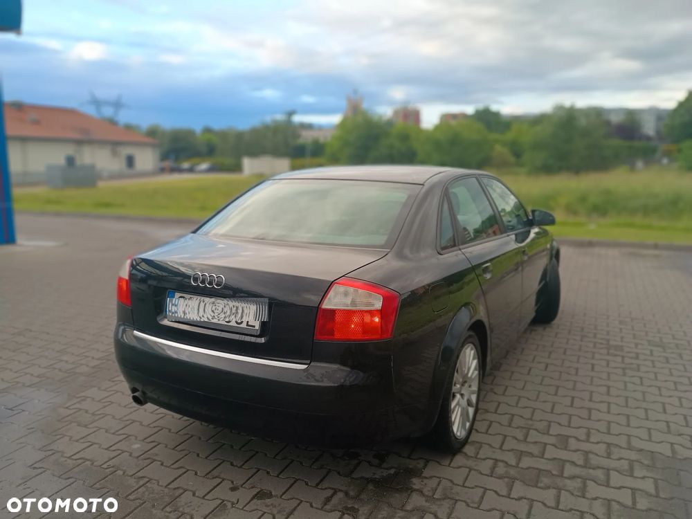 Audi A4 Avant - 3
