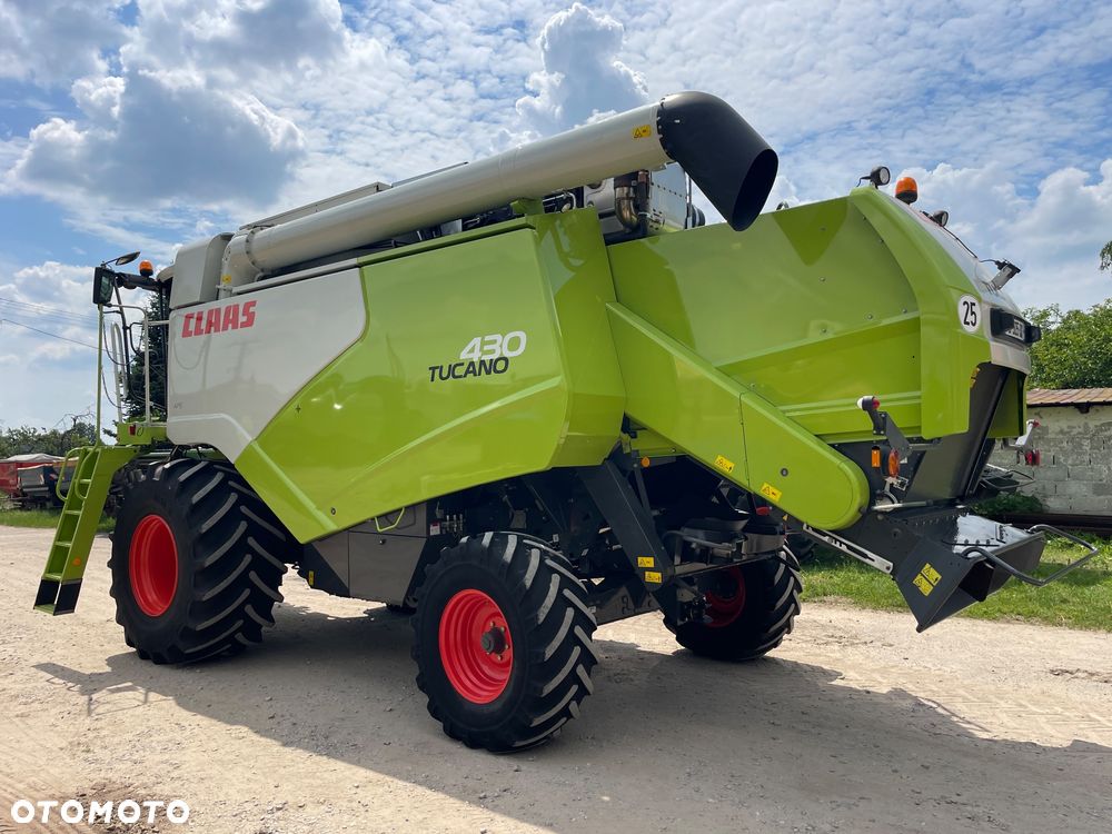 Claas Tucano 430 - 7